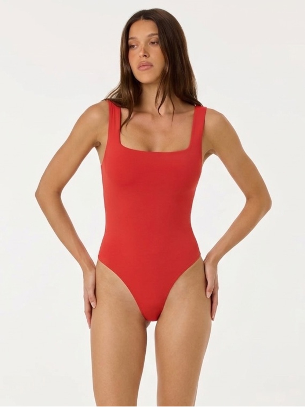 ARITZIA BABATON Contour Cut-Out Bodysuit Red XL